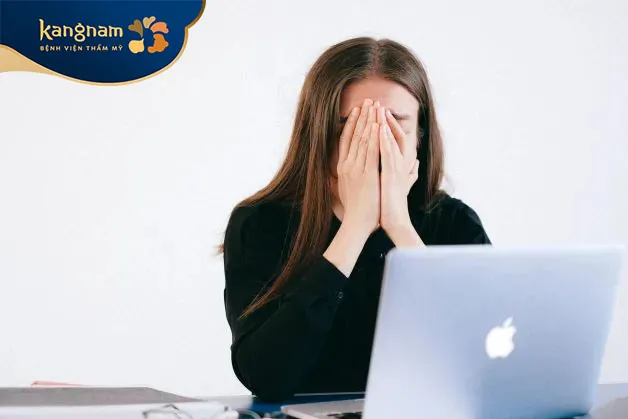 Stress dài ngày khiến vùng kín ngưa ngáy