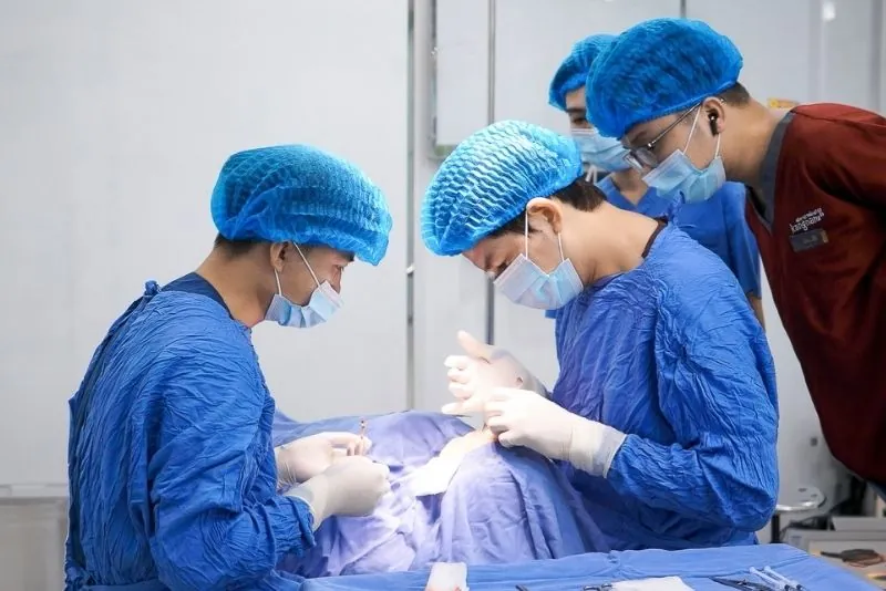 Phòng thủ thuật đạt chuẩn theo quy định Bộ Y tế