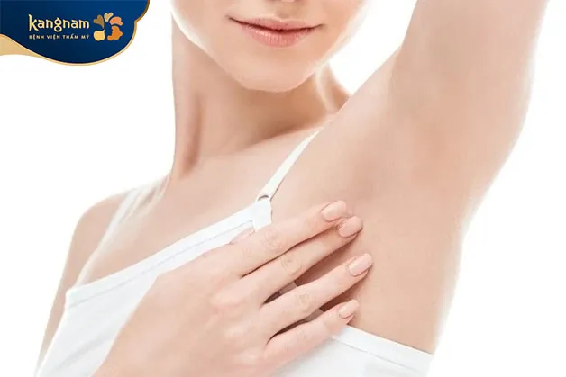 Botox có thể giảm đáng kể lượng mồ hôi tiết ra, giúp kiểm soát mùi hôi nách