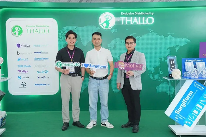 Hội nghị chia sẻ về kinh nghiệm, kỹ thuật mỹ nâng mũi, nâng ngực